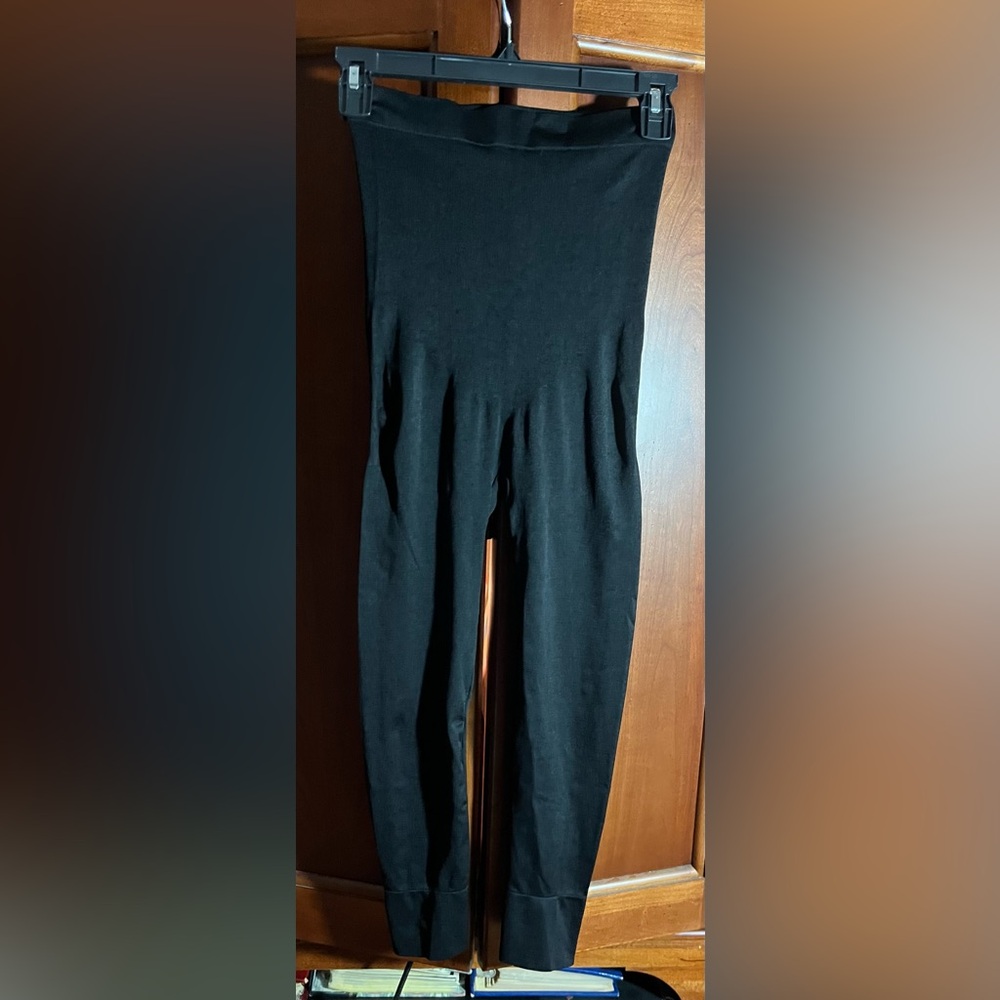 Black Women's leggings/shapewear